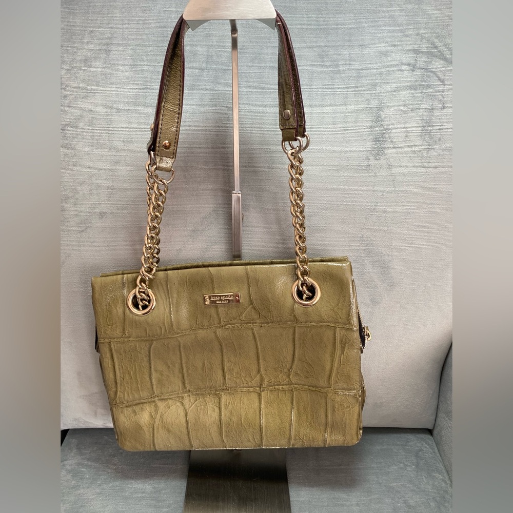 Kate Spade Knightsbright Helena Olive Green croc leather. Limited edition. Used